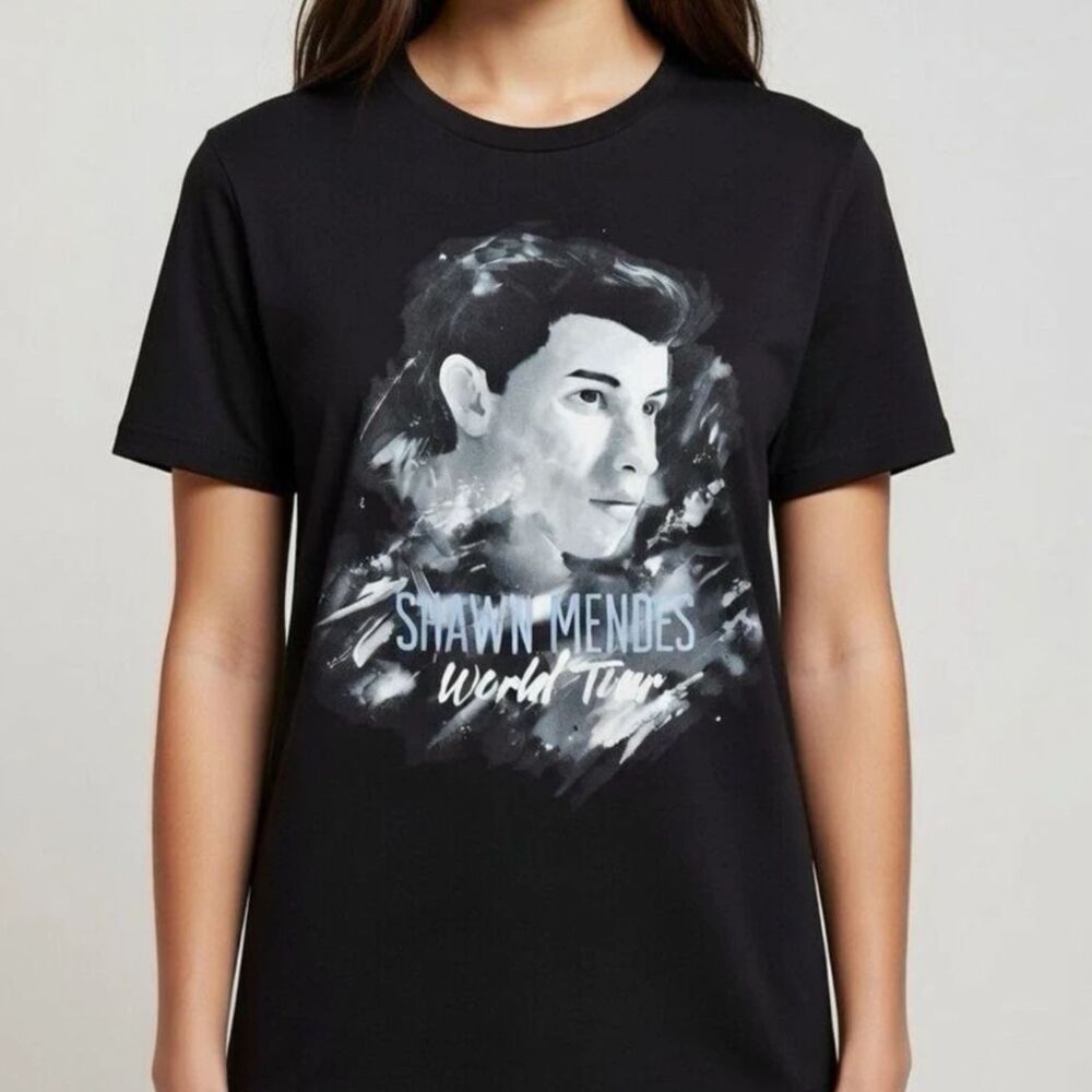 Shawn Mendes Shirt women's Medium Black Concert World Tour Pop 2016